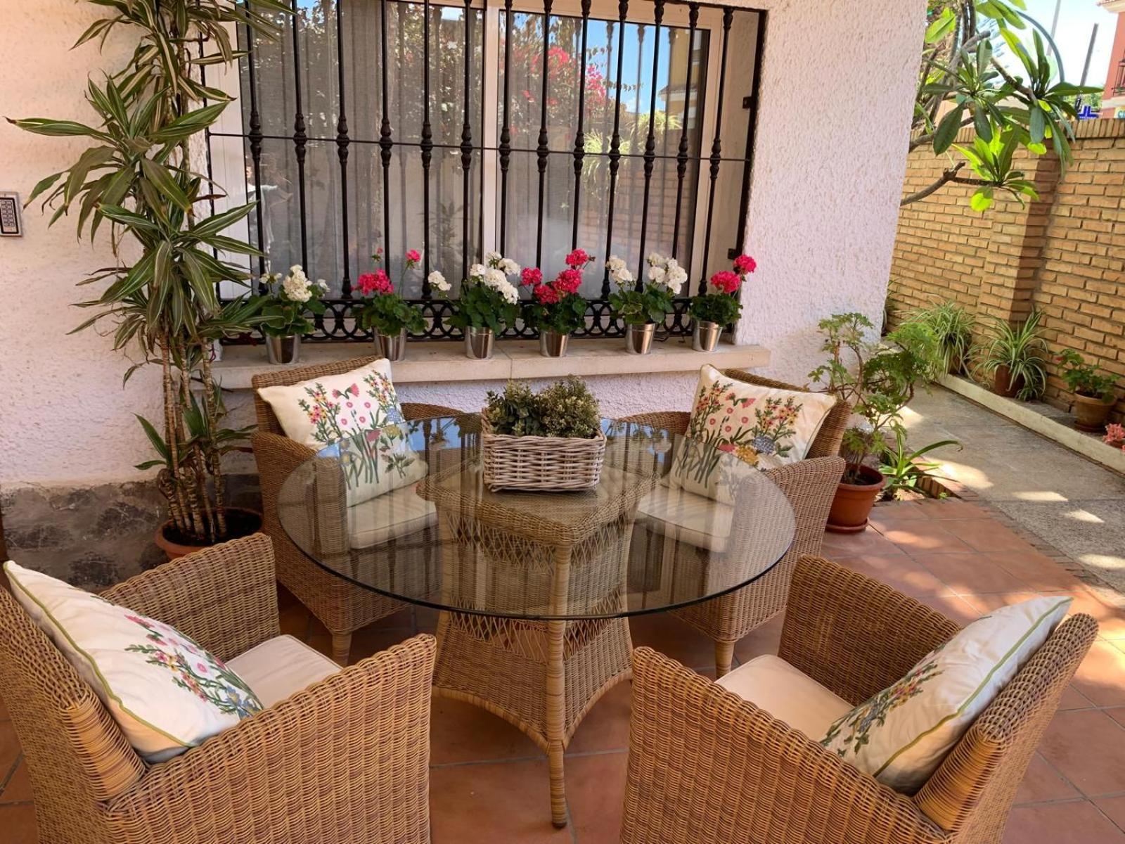Casa Pepa Apartment Malaga Exterior photo